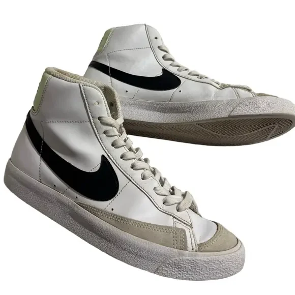 Nike Blazers 77 Mid White Youth Boy Size 6.5Y High Top Lace Sporty Sneakers - Picture 2 of 8